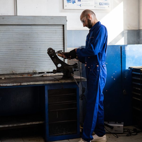 How Automotive Suppliers Avoid Costly Translation Errors